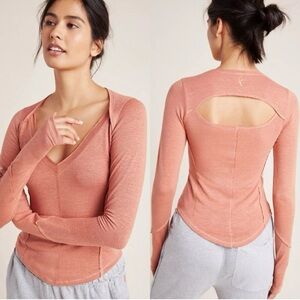 FREE PEOPLE Movement Affinity Technolinen Back Cut Out Long Sleeve Tee Size S
